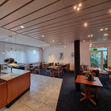 Guest house Inteck 3*