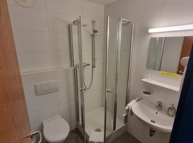 Inteck 3* Dettingen unter Teck